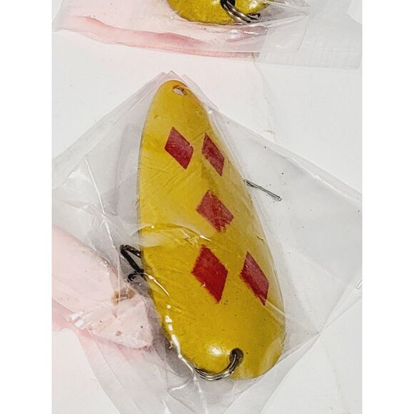 10 Universal Spoon 2 3/4 Oxbord Outdoors Styled Lure Gold/Red/5 Of Diamonds - Picture 7 of 16